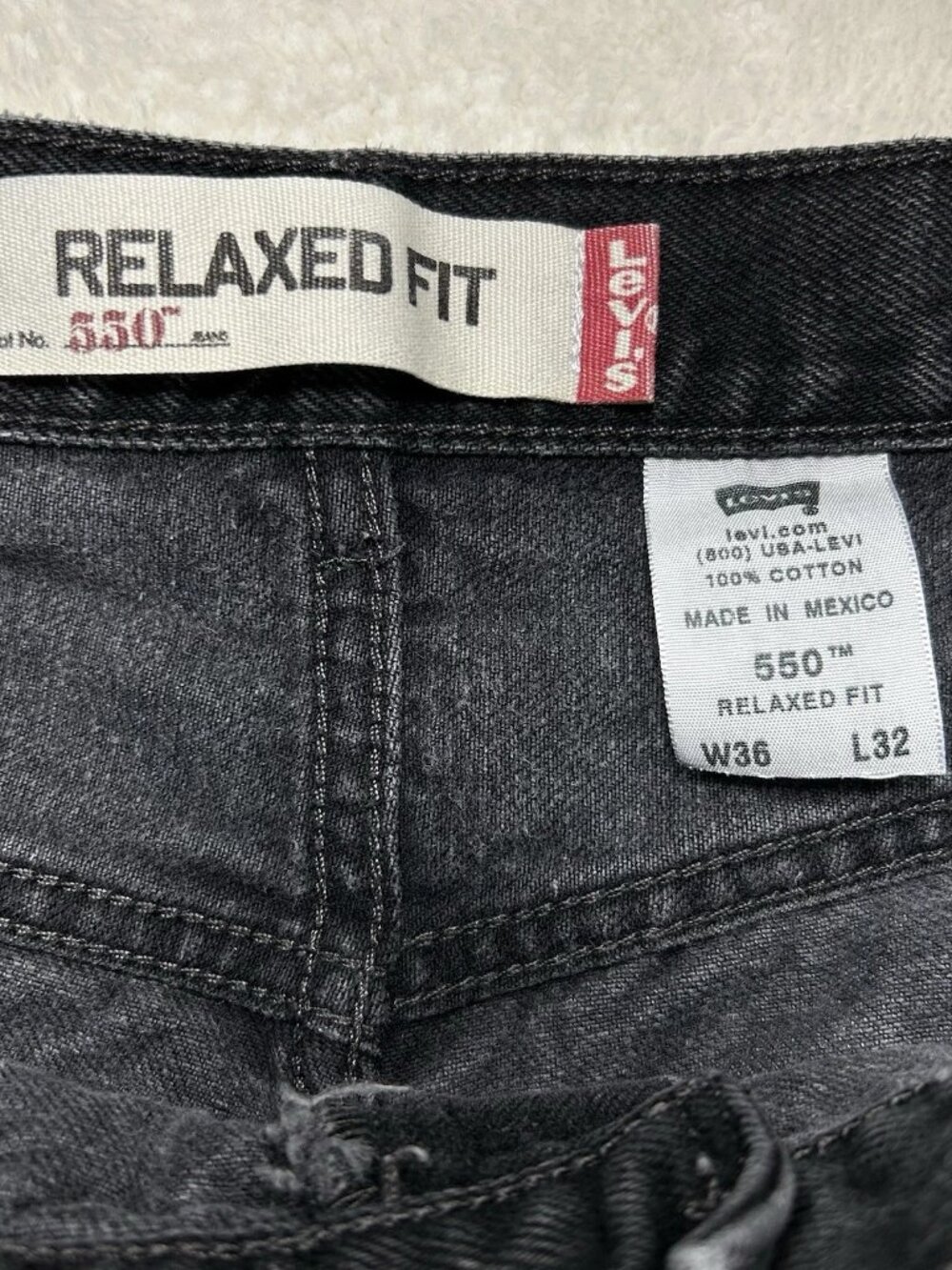 Vintage Levis 550 Jeans Men’s 34x32 Black Relaxed Fit Straight Leg (Tag-36x32) - Picture 4 of 12